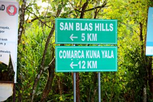 How to get to san Blas Islands